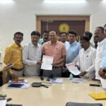 शिक्षण विभागाच्या प्रलंबित प्रश्नांवर पुण्यात मॅरेथॉन बैठक