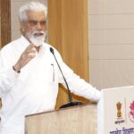 ‘चला शाळेत जाऊया’ अभियान; वरिष्ठ अधिकारी थेट शाळांच्या दारी